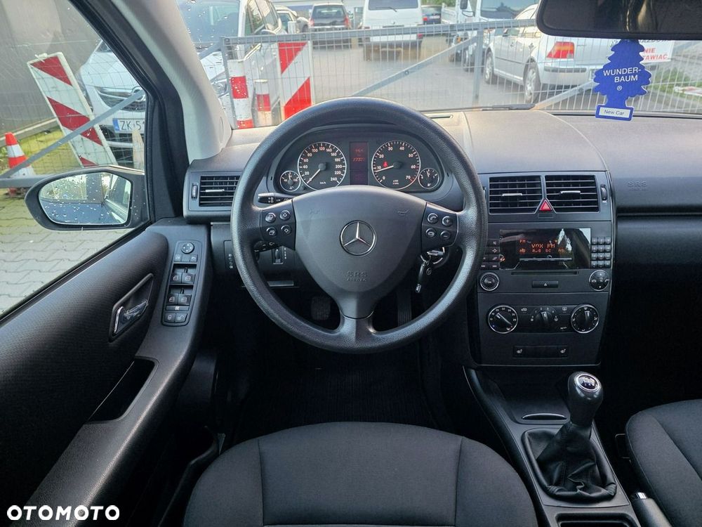 Mercedes-Benz Klasa A 150 Classic - 15