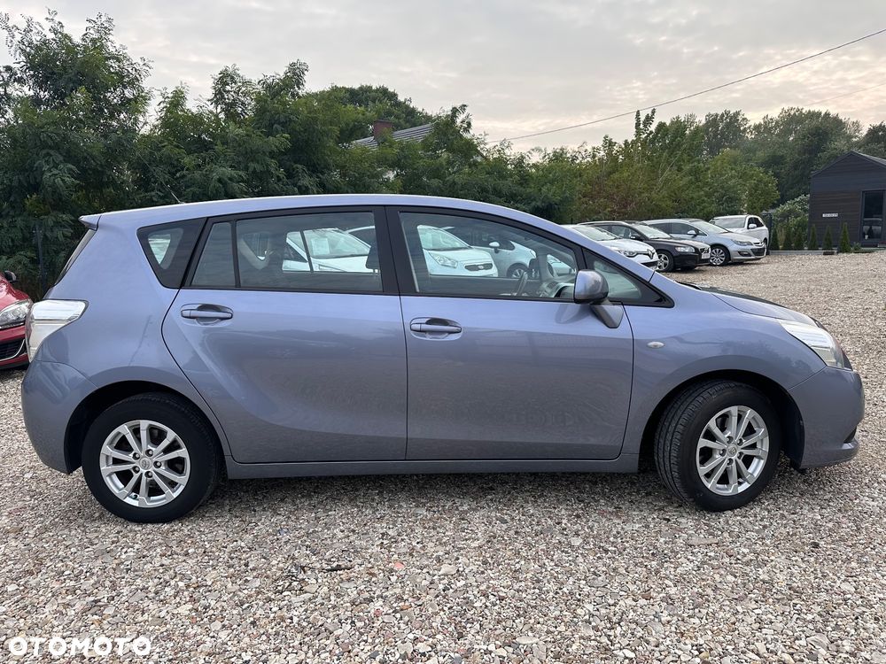 Toyota Verso 1.8 5-Sitzer Executive - 10