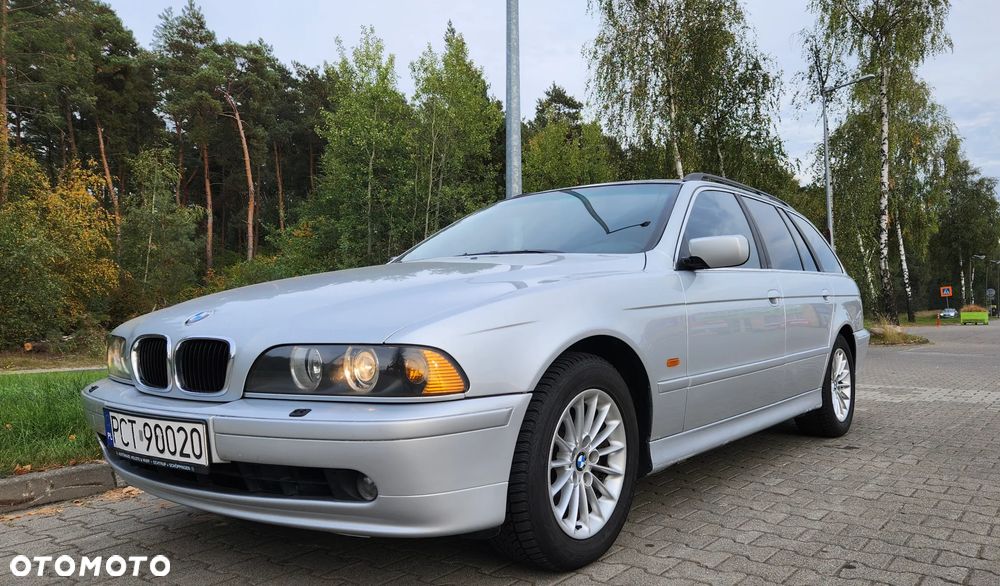 BMW Seria 5 - 1
