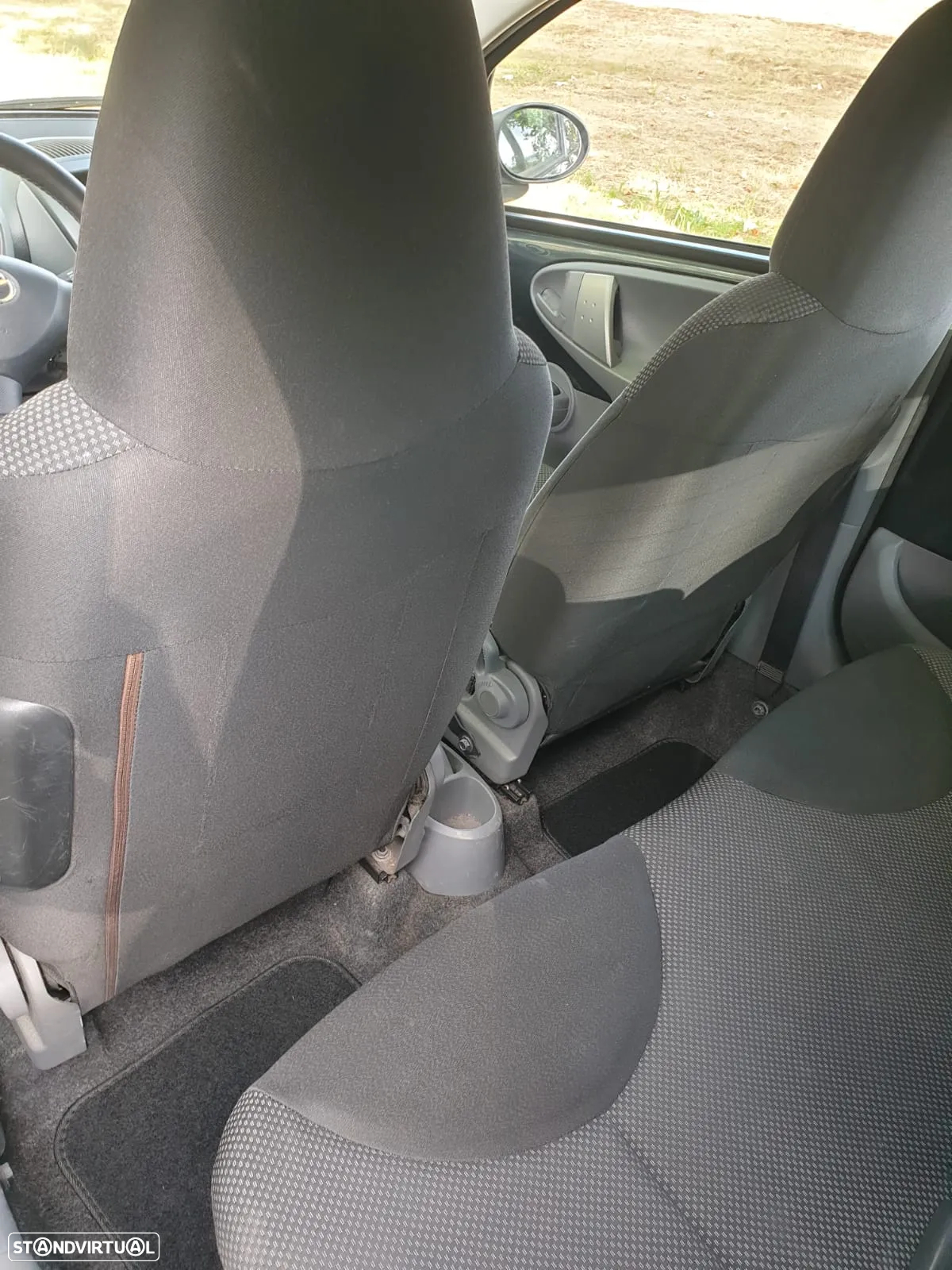 Toyota Aygo 1.0 - 5