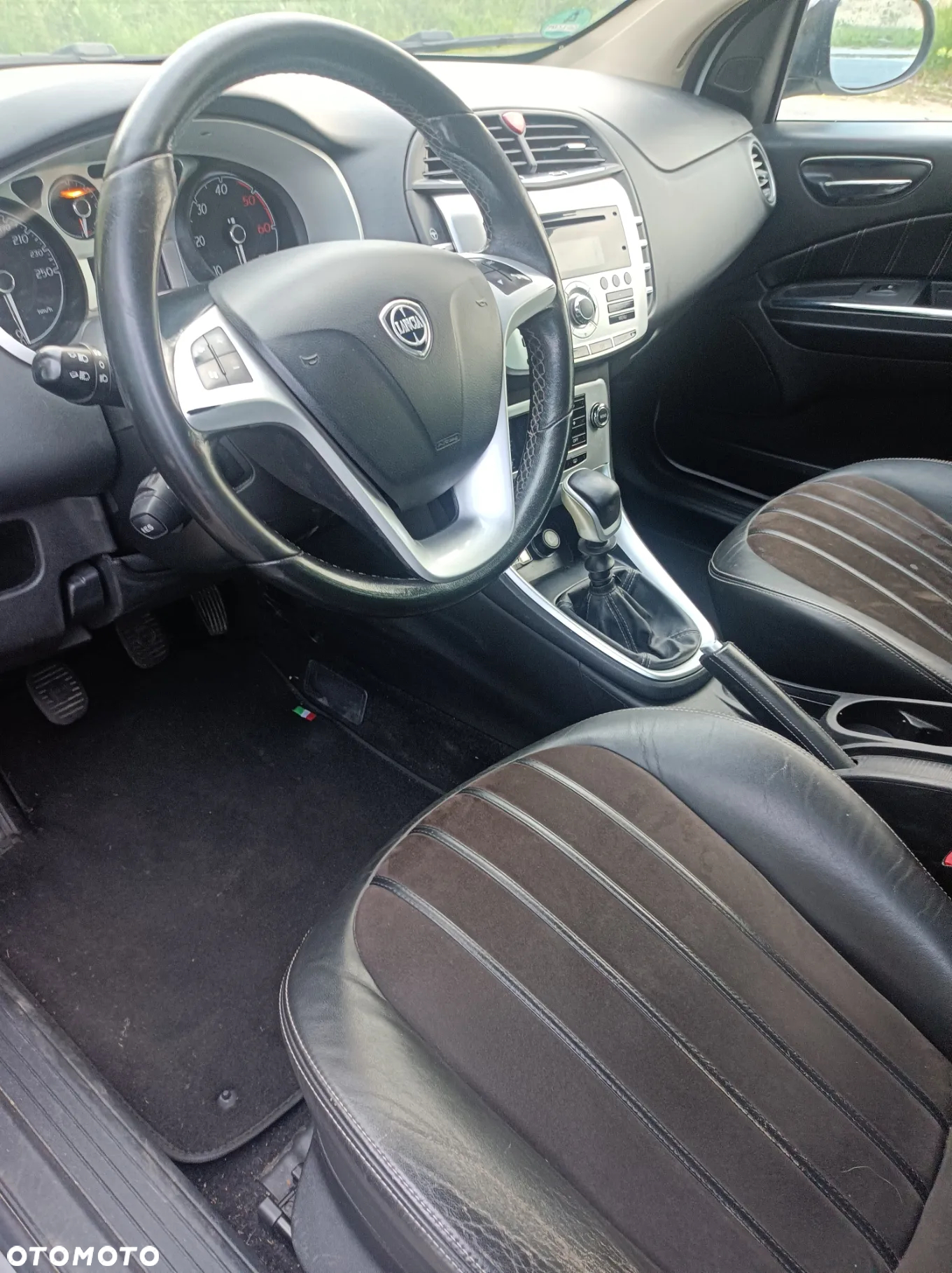 Lancia Delta 2.0 MultiJet 16v Oro - 9