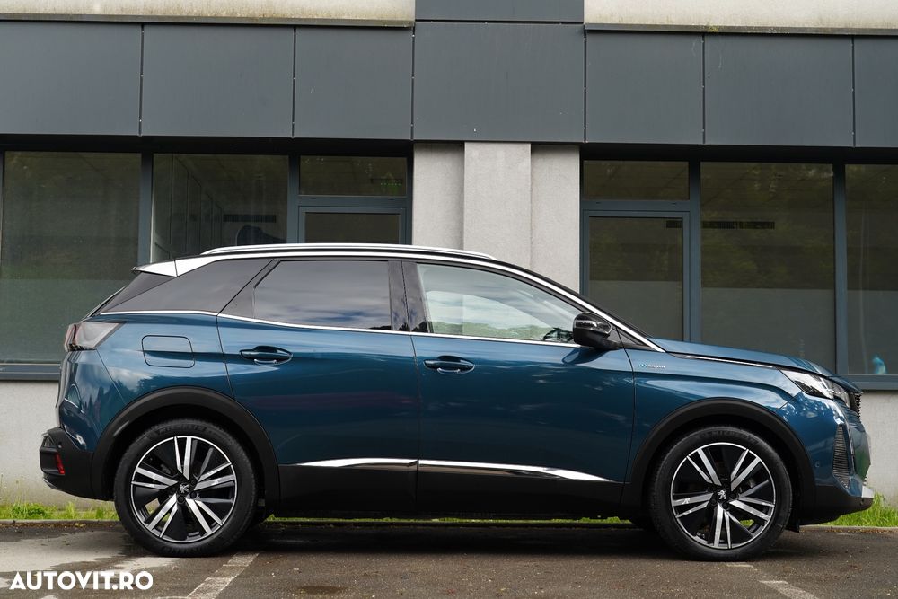 Peugeot 3008 PHEV EAT8 4X4 GT Pack - 29