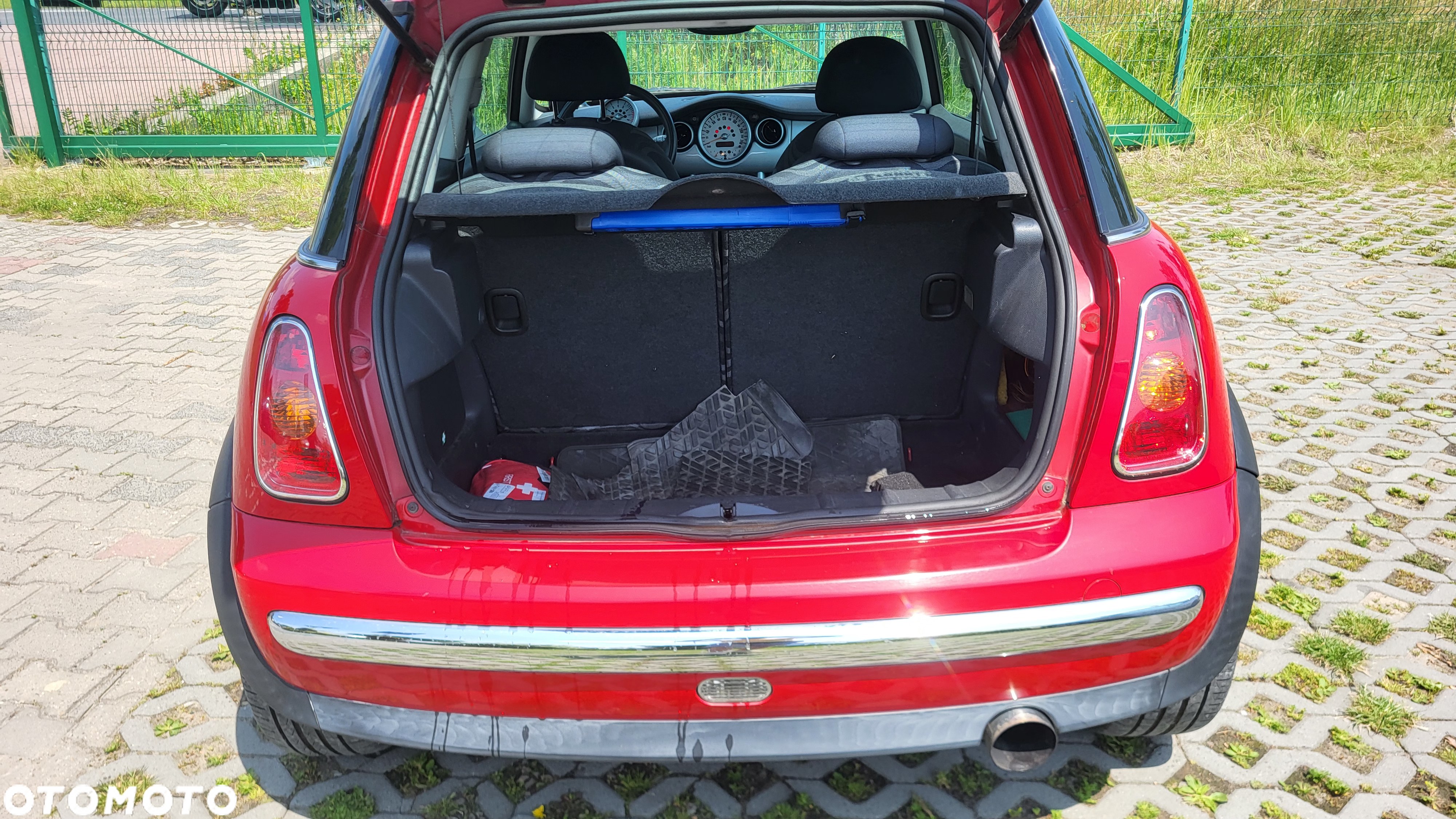 MINI ONE - 12