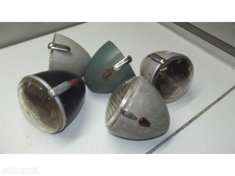 Citroen 2 cv farois da frente redondos completos ou so cocas - 1