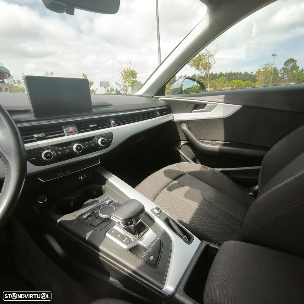Audi A4 Avant 2.0 TDI S tronic - 15