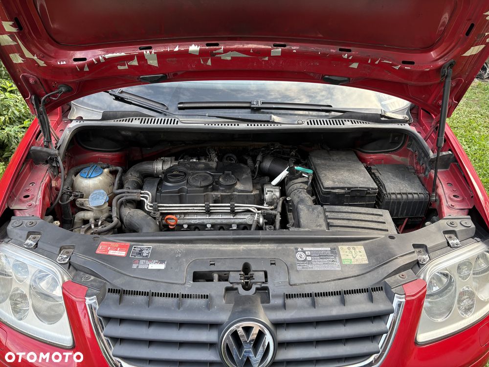 Volkswagen Touran 2.0 TDI Q-Line - 14