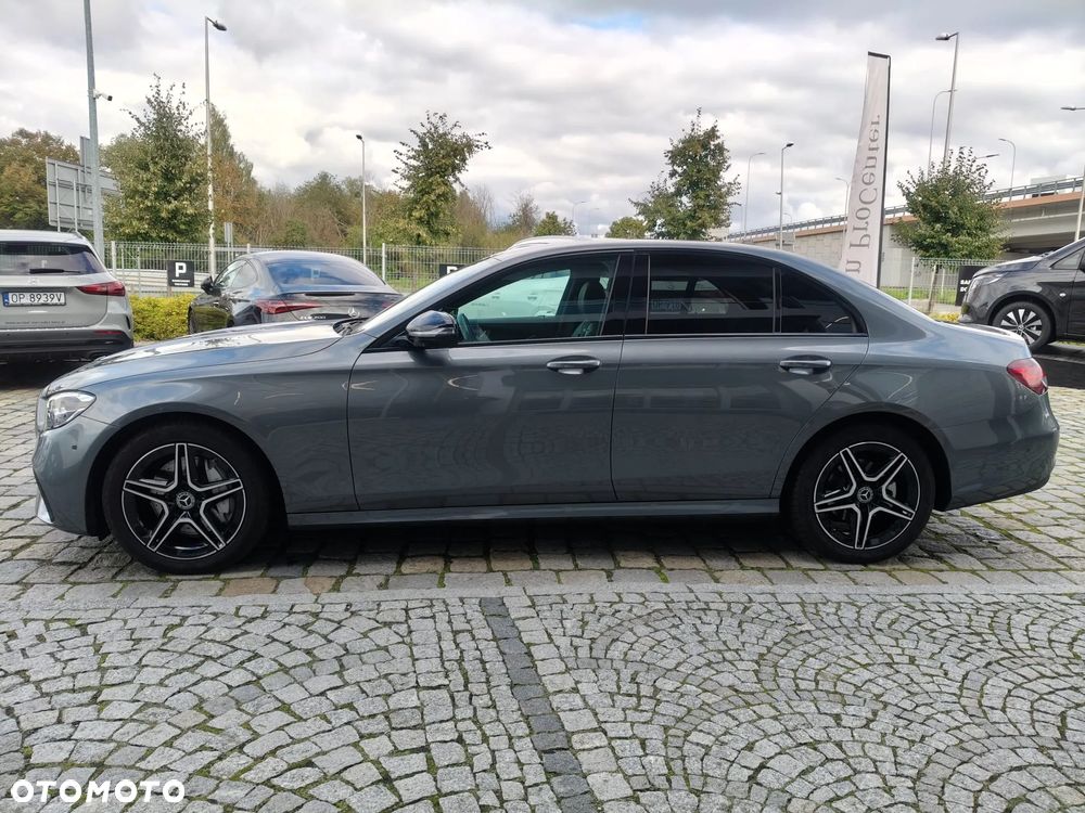 Mercedes-Benz Klasa E 220 d 4-Matic AMG - 8