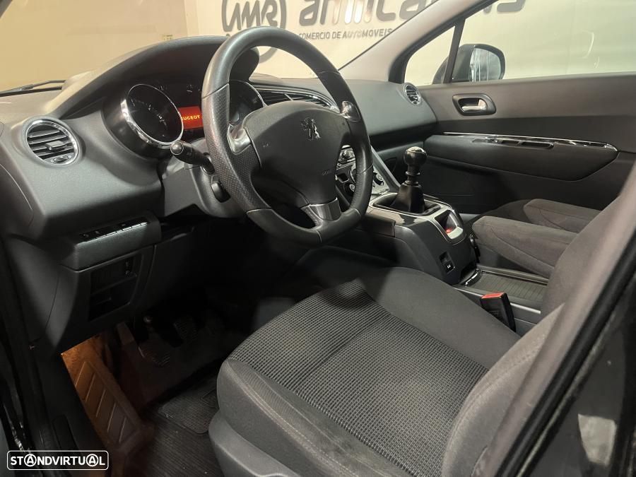 Peugeot 5008 - 13