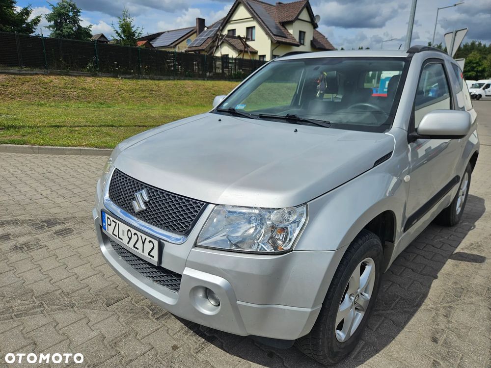 Suzuki Grand Vitara 1.6 Club - 1