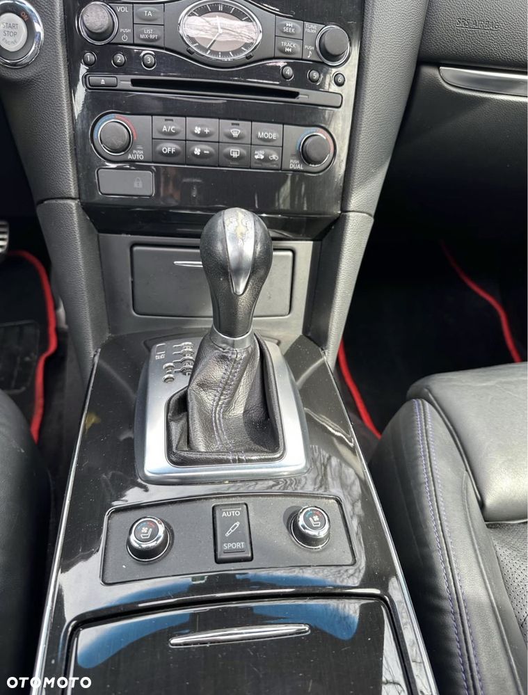 Infiniti QX70 3.0d AWD S Premium - 17