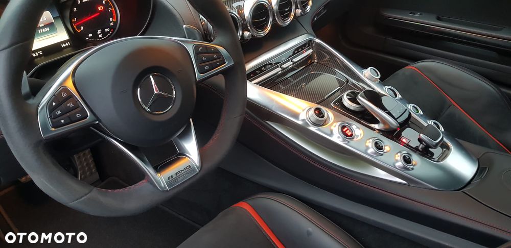 Mercedes-Benz AMG GT S - 16