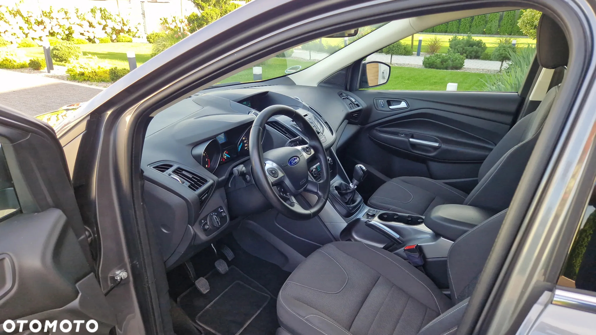 Ford Kuga 1.6 EcoBoost FWD Titanium ASS - 14