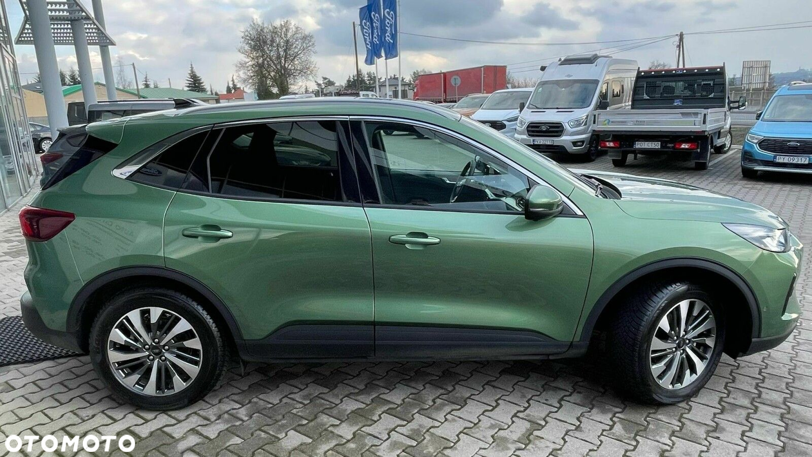 Ford Kuga - 4