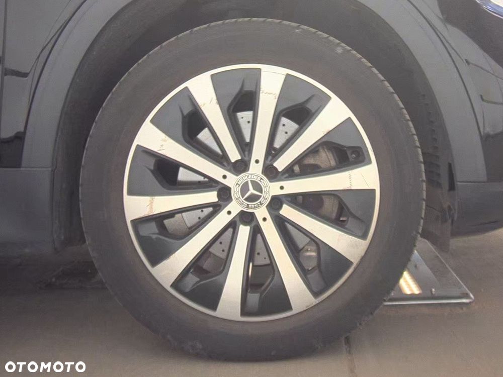 Mercedes-Benz GLB 250 4-Matic Progressive 8G-DCT - 9
