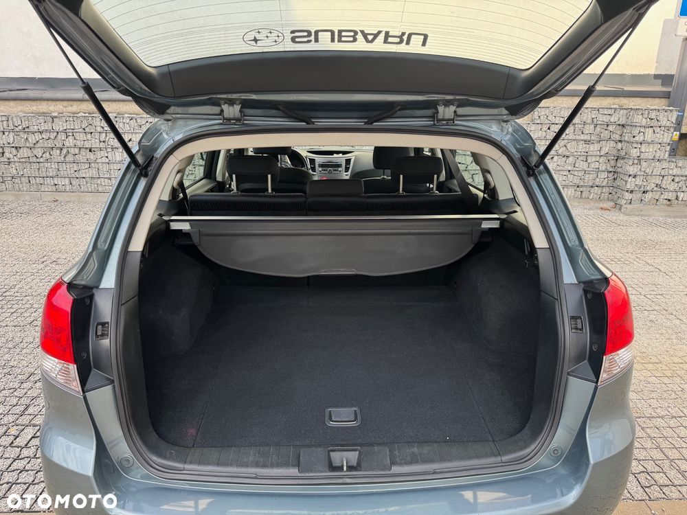 Subaru Legacy 2.0 D Comfort - 8