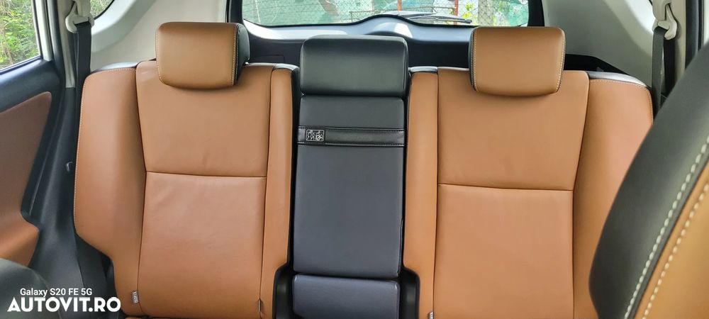 Toyota RAV4 2.5 VVT-i 4x4 Luxury - 31