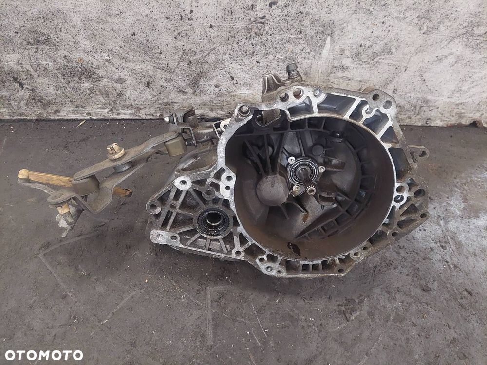 SKRZYNIA BIEGÓW OPEL CORSA D 1.3 CDTI F17W374 F17 W374 - 1