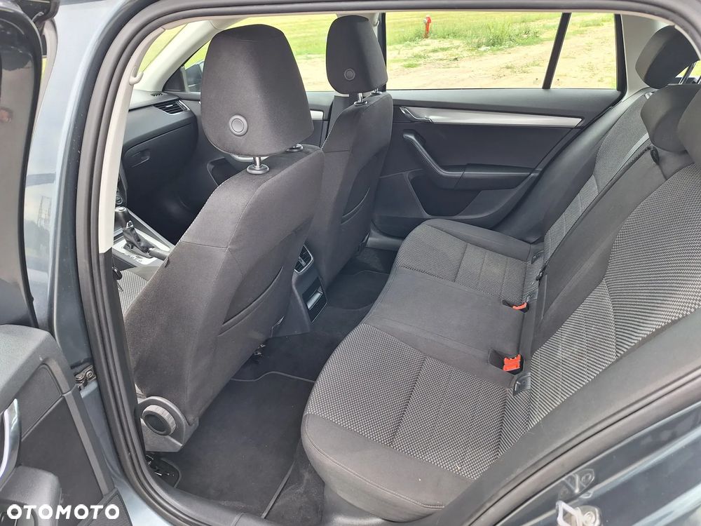 Skoda Octavia - 10