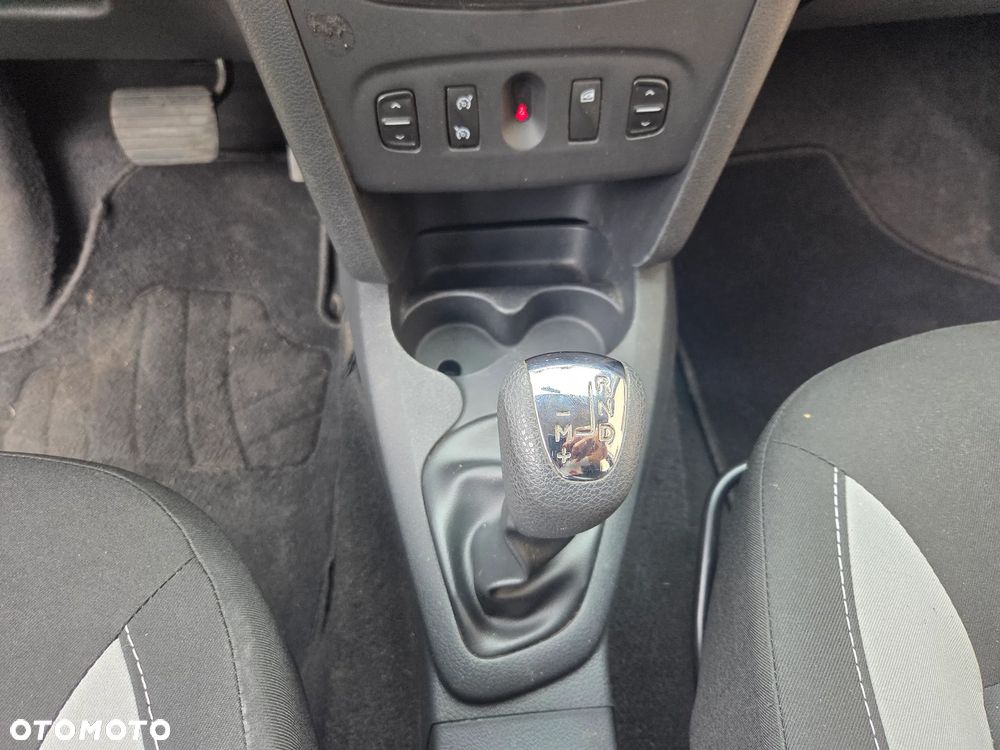 Dacia Sandero 0.9 TCe Laureate S&S Easy-R - 10