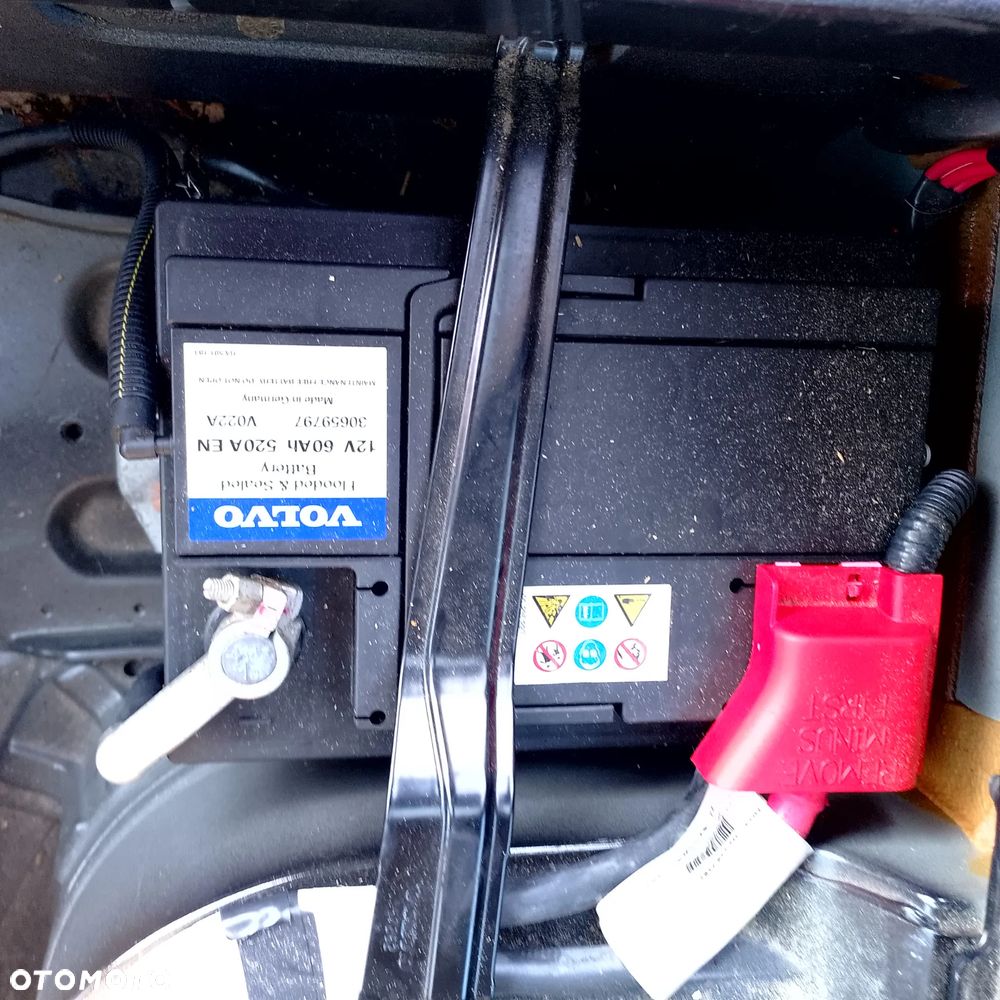 Volvo V70 2.4 Black Edition - 30