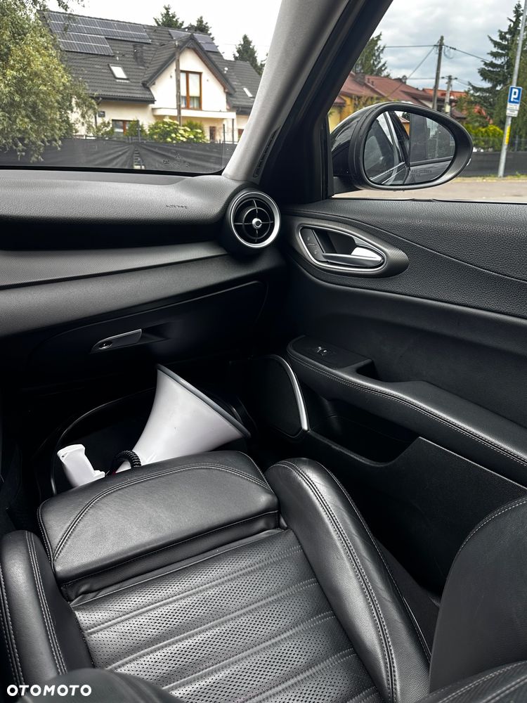 Alfa Romeo Giulia 2.0 Turbo Veloce TI Q4 - 9