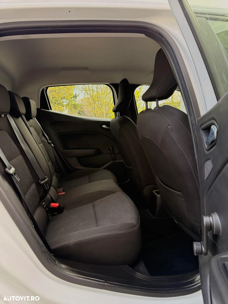 Renault Clio V full hybrid 145 Techno - 16