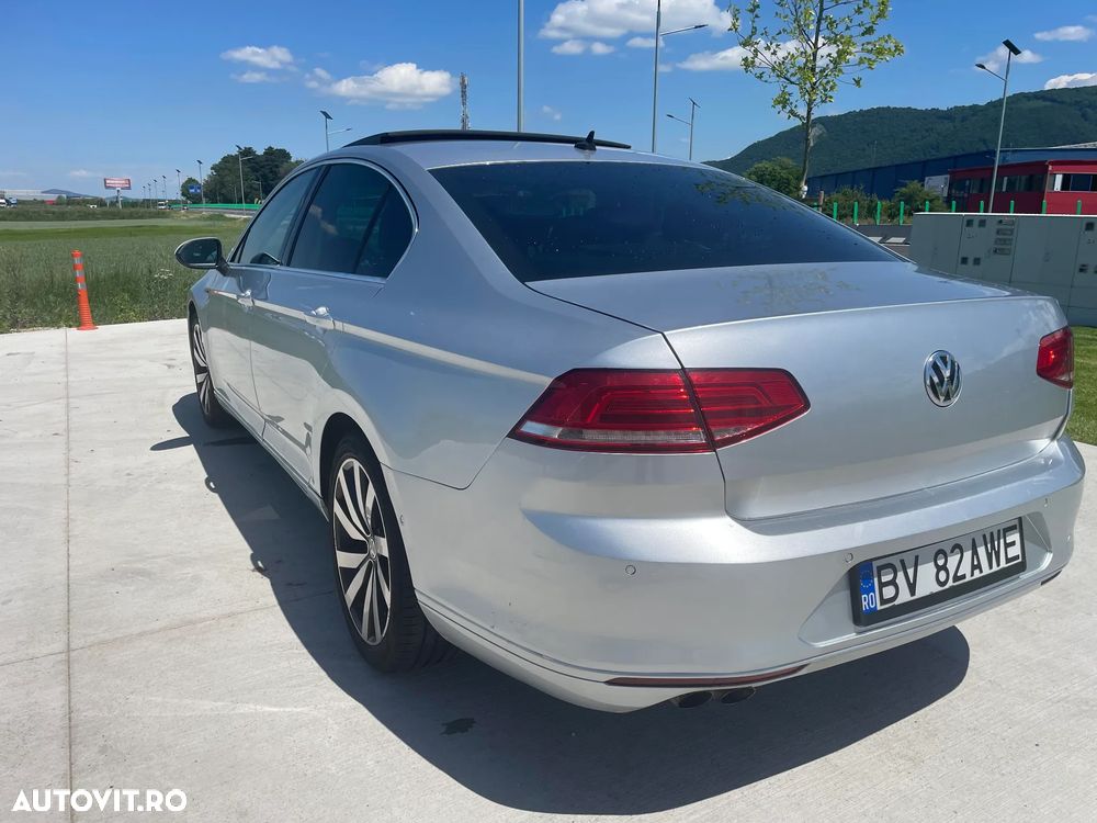 Volkswagen Passat 2.0 TDI SCR (BlueMotion Tech) 4Mot DSG Highline - 13