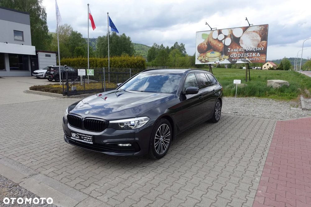 BMW Seria 5 520d xDrive Sport Line - 1