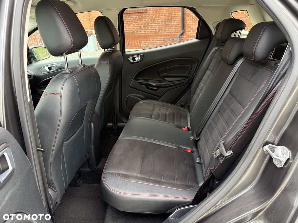 Ford EcoSport 1.5 EcoBlue ST-LINE - 12
