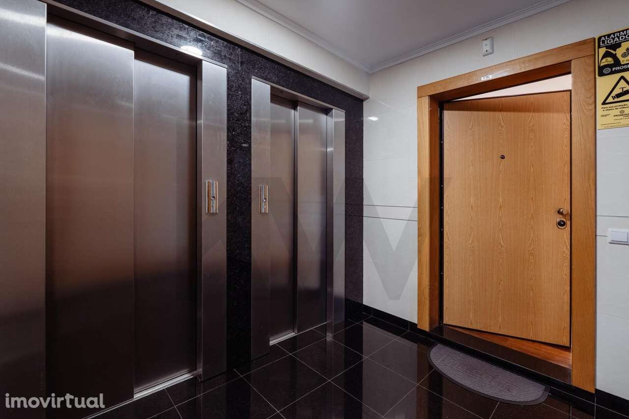 Magnifico Apartamento T3 na 2 linha mar no edifício Progresso em Espin - Grande imagem: 5/29