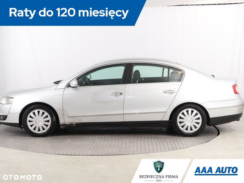Volkswagen Passat - 3