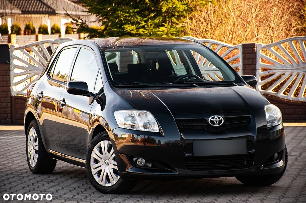 Toyota Auris 1.6 VVT-i Executive - 10