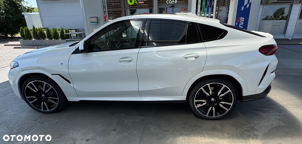 BMW X6M - 6