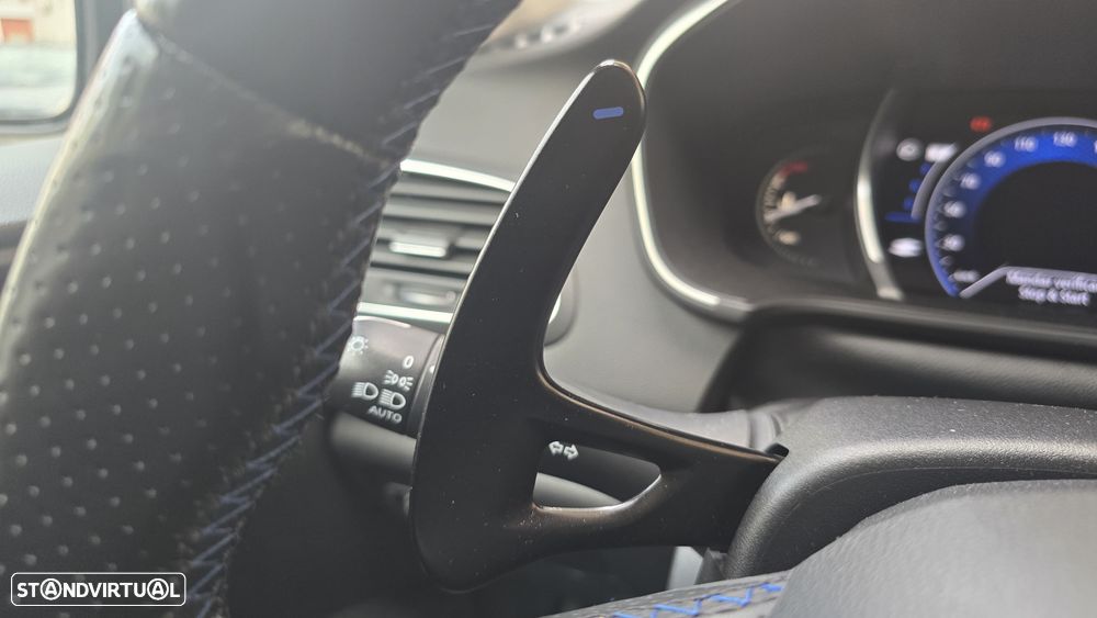 Renault Mégane 1.6 dCi GT EDC - 36