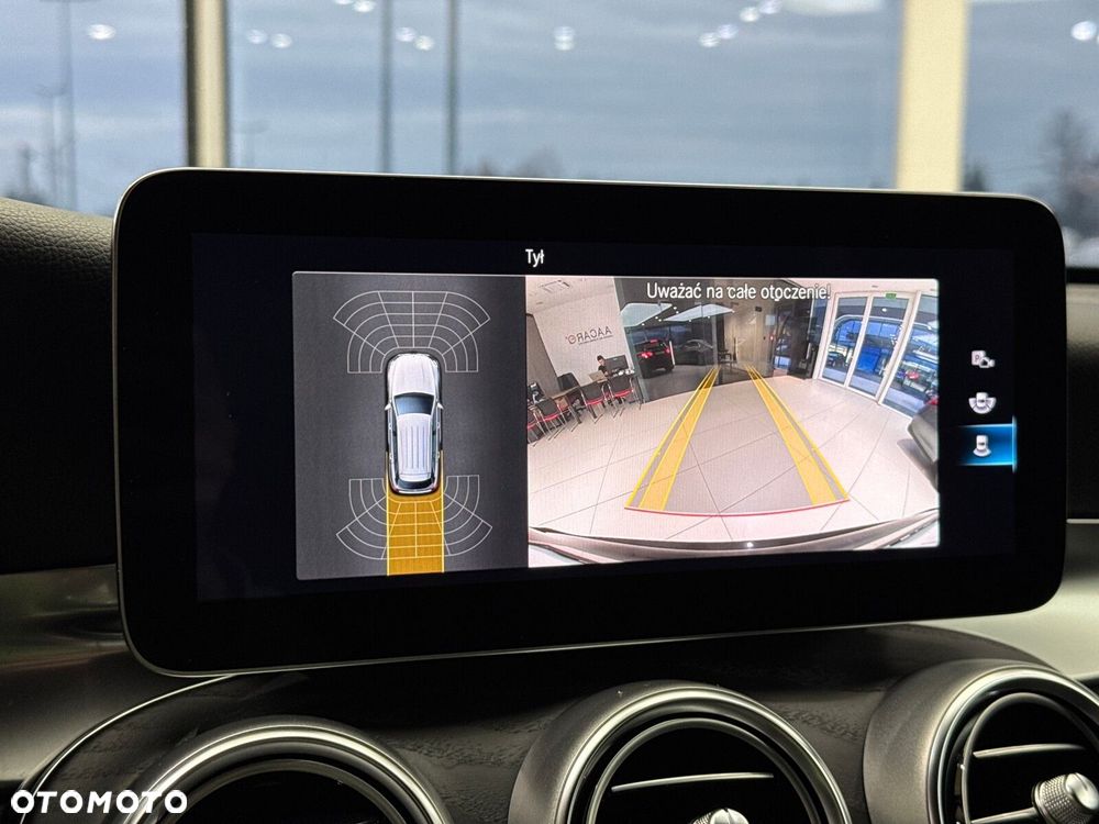 Mercedes-Benz GLC - 37