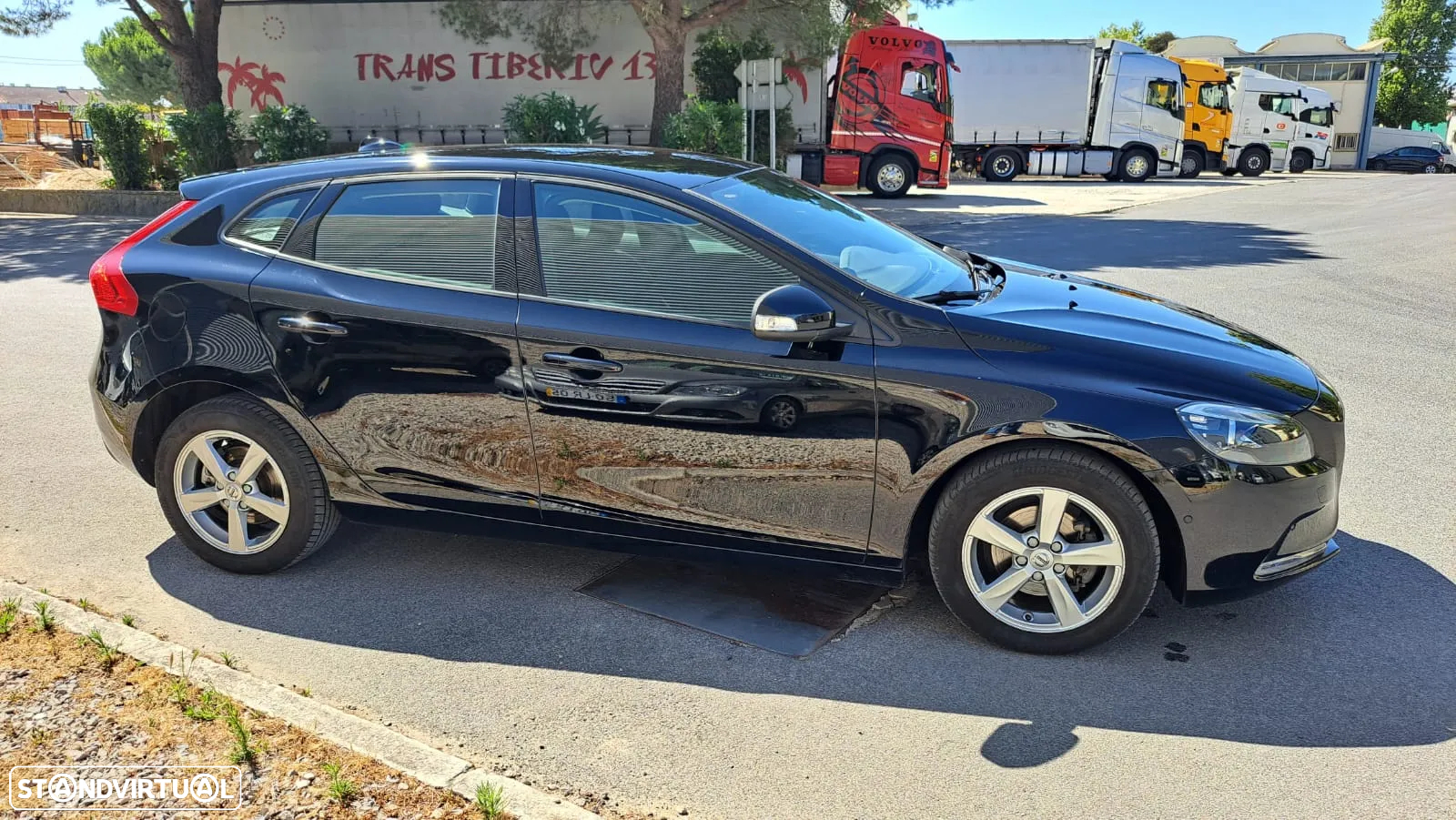 Volvo V40 2.0 D2 Momentum - 14
