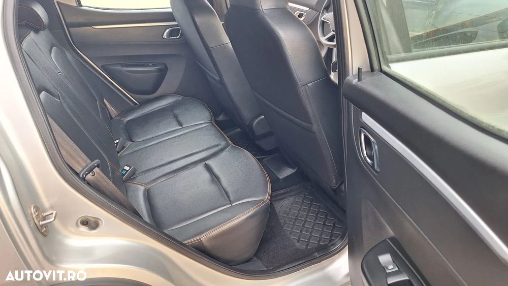 Dacia Spring ESSENTIAL - 16