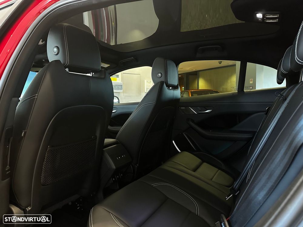 Jaguar I-Pace EV400 AWD HSE - 30