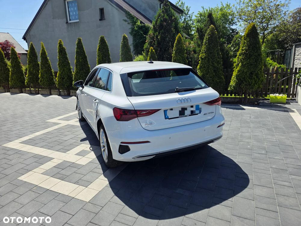 Audi A3 Sportback - 3