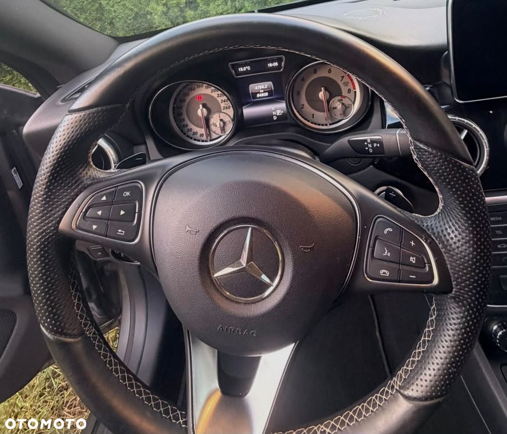 Mercedes-Benz CLA - 28