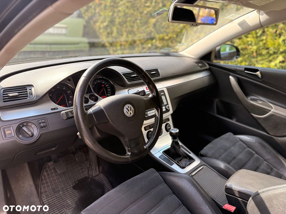Volkswagen Passat 2.0 FSI 4Mot Comfortline - 7