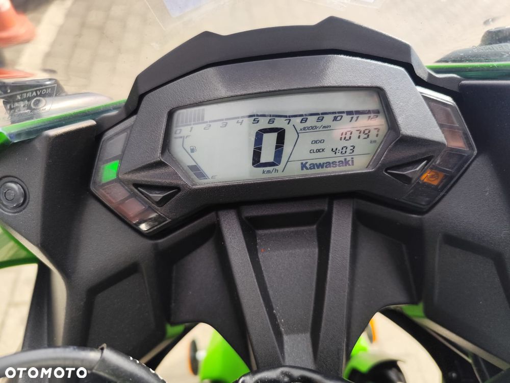 Kawasaki Ninja - 8
