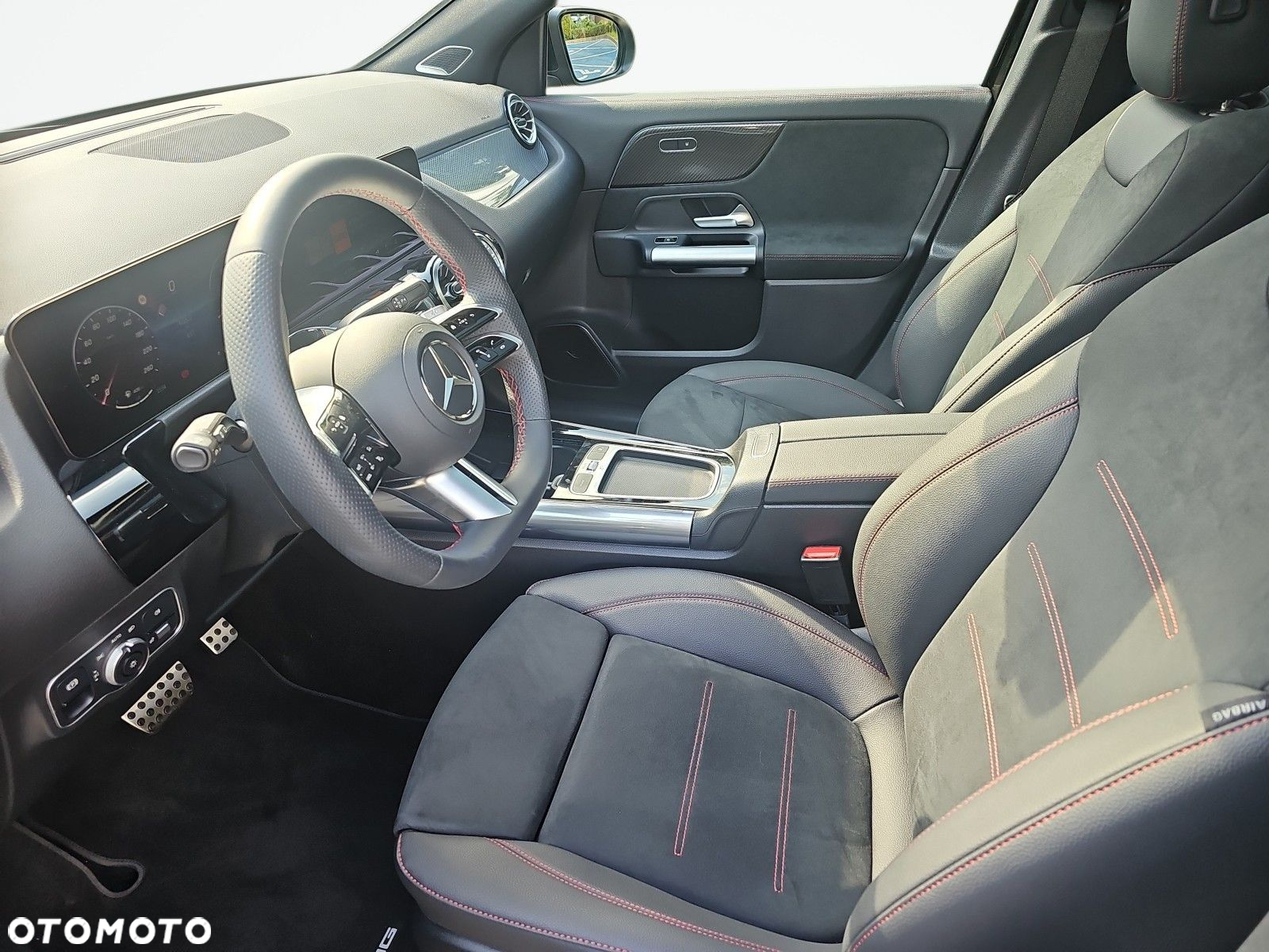 Mercedes-Benz GLA 200 AMG Line - 12