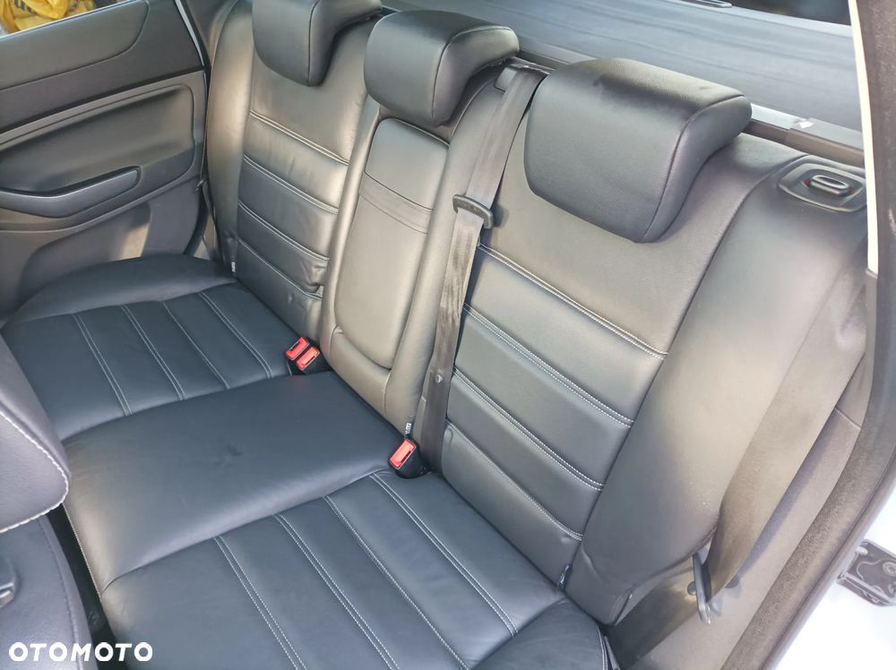 Ford Kuga 2.0 TDCi 4x4 Titanium - 24