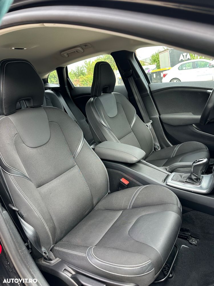 Volvo V40 D2 Aut. Summum - 15