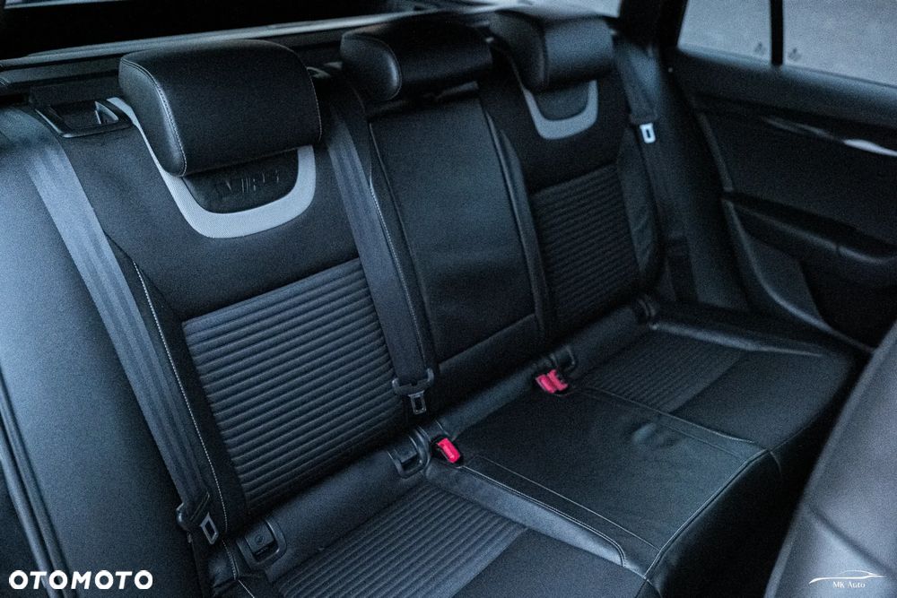 Skoda Octavia Combi 2.0 TDI RS - 26