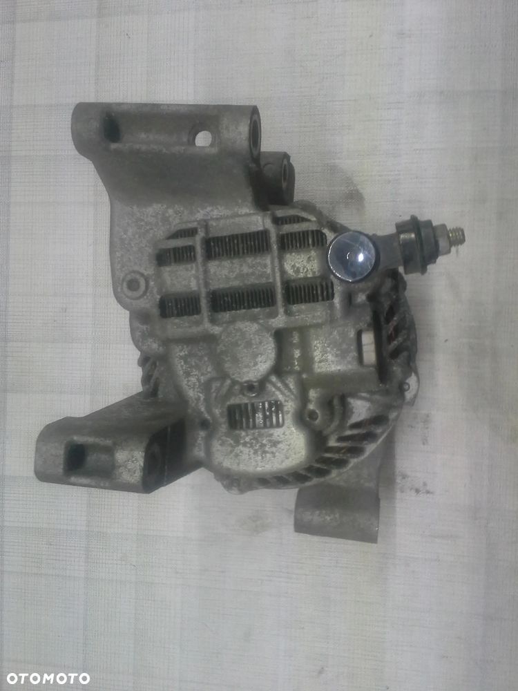 Mazda 5 II 1.8 alternator LF1F  A3TG4791 90 Amper - 9