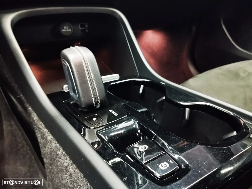 Volvo XC 40 T5 Recharge DKG RDesign - 34