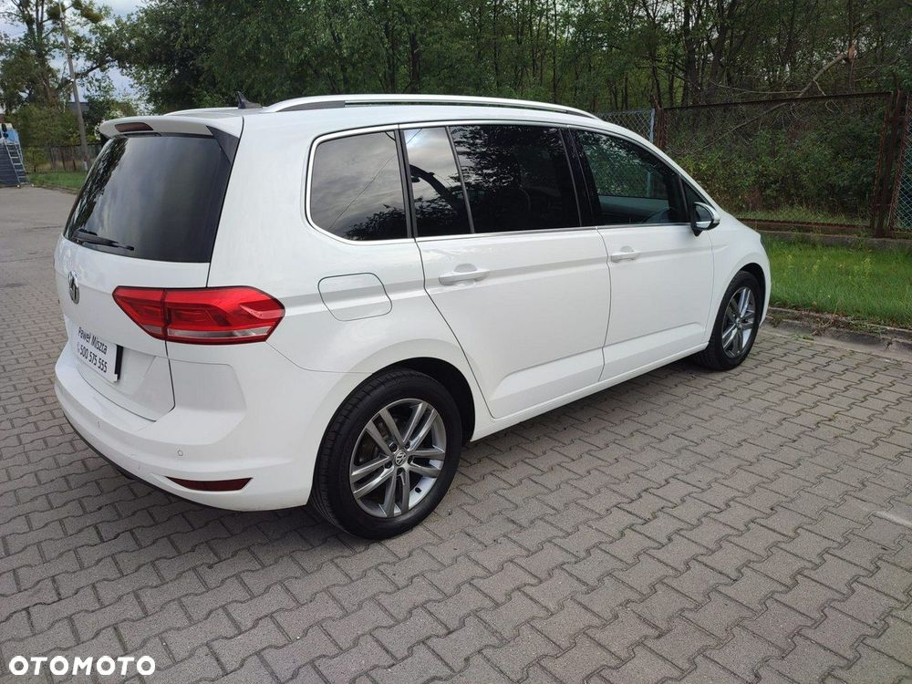 Volkswagen Touran - 2