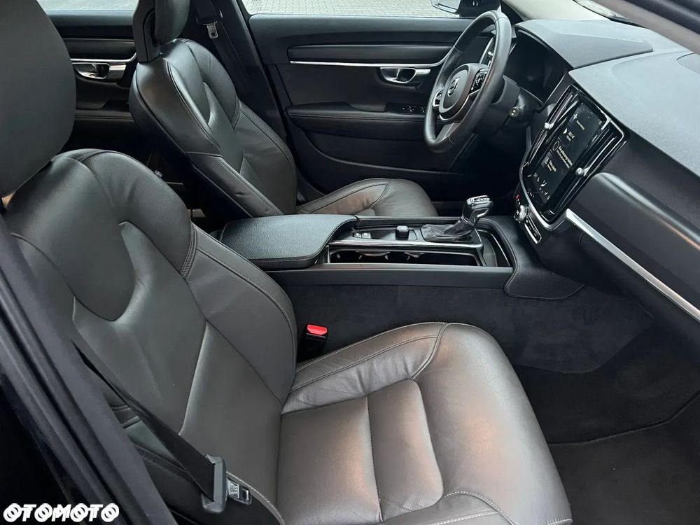 Volvo V90 - 18